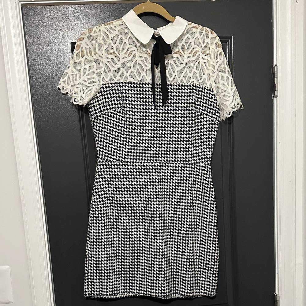 Storia Black and White Lace Mini Dress